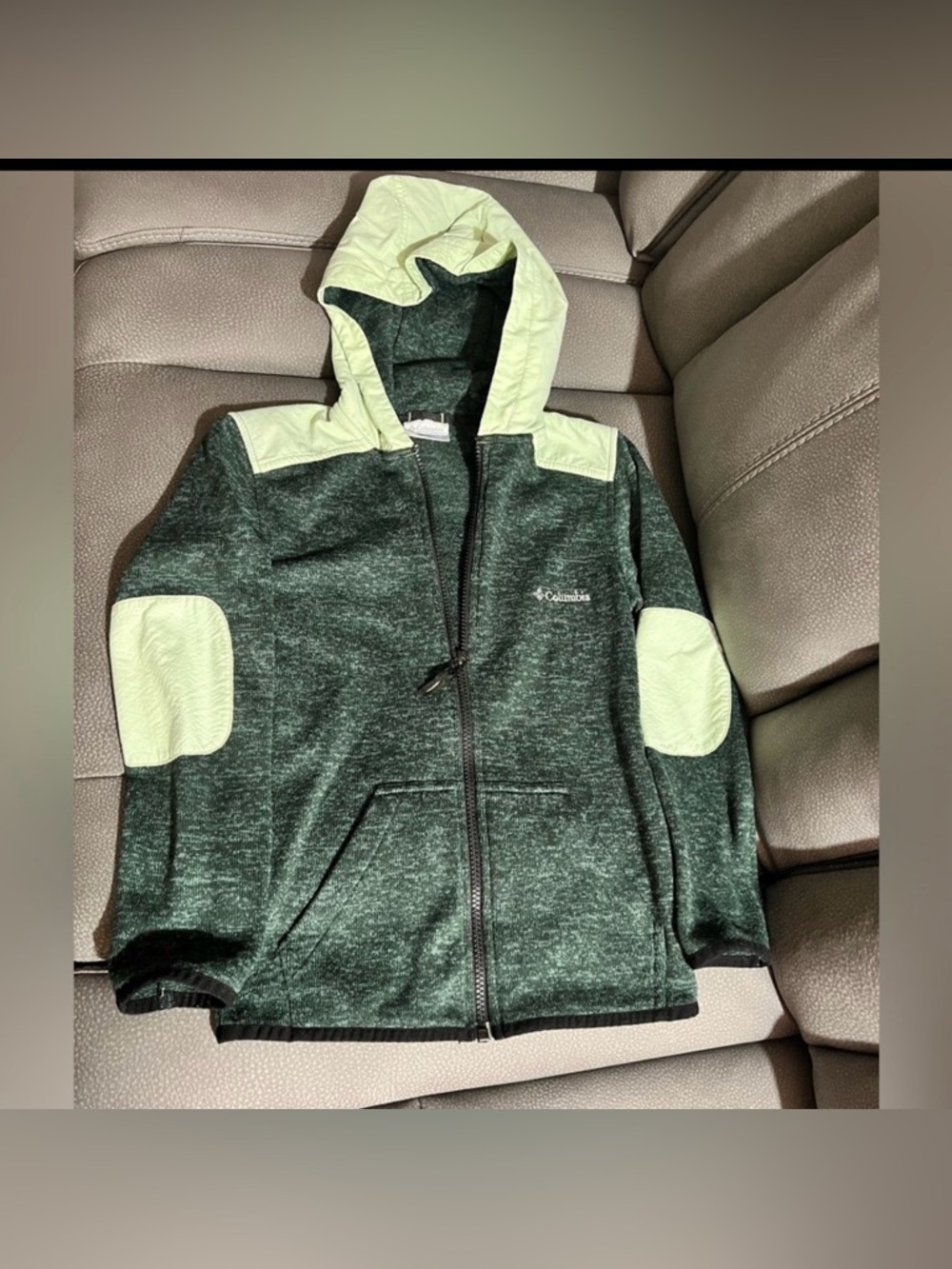 Columbia Dark Green Jacket with Light Green Hood & Accents  Size Small